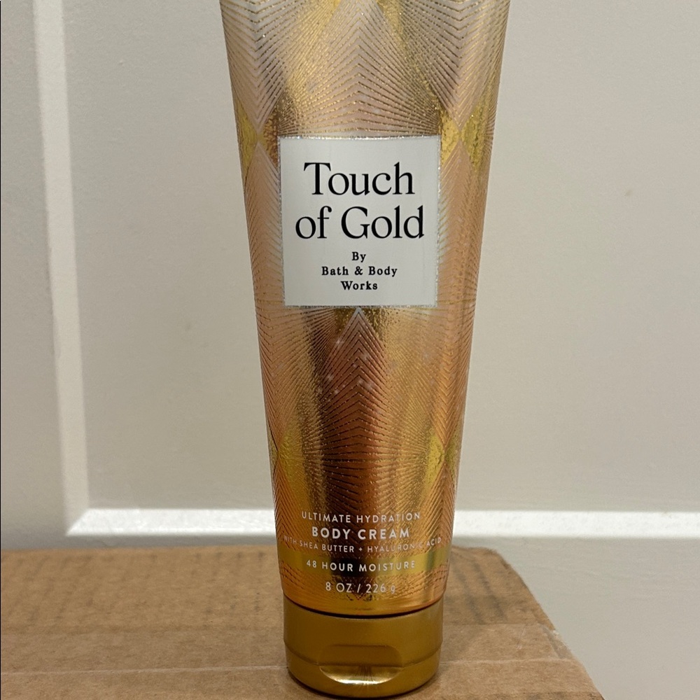 Bath & Body Works (NWT) Touch of Gold Ultimate Hydration Body Cream